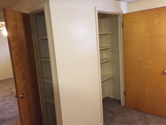 Pantry & linen closet